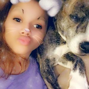 Meet your Posher, Cassandra